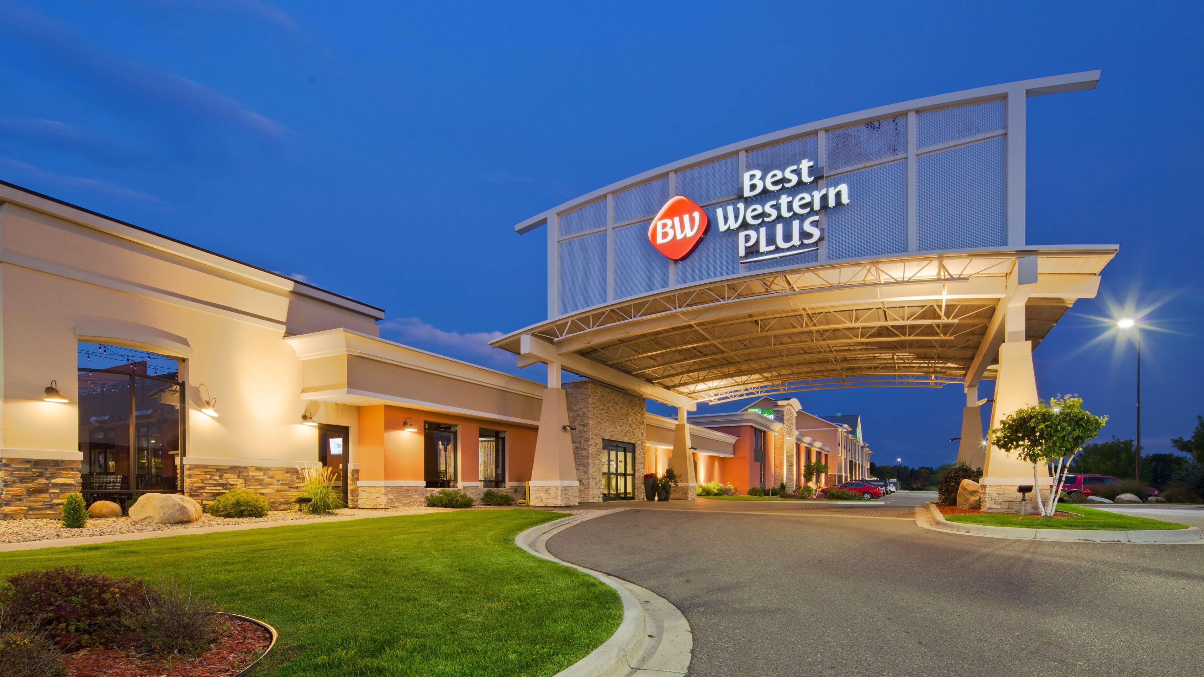 Best Western Plus Willmar Bagian luar foto
