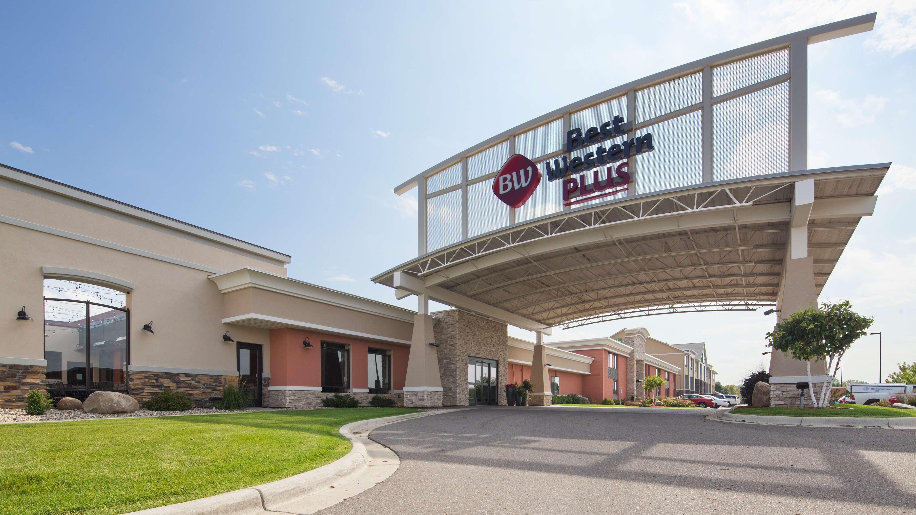 Best Western Plus Willmar Bagian luar foto