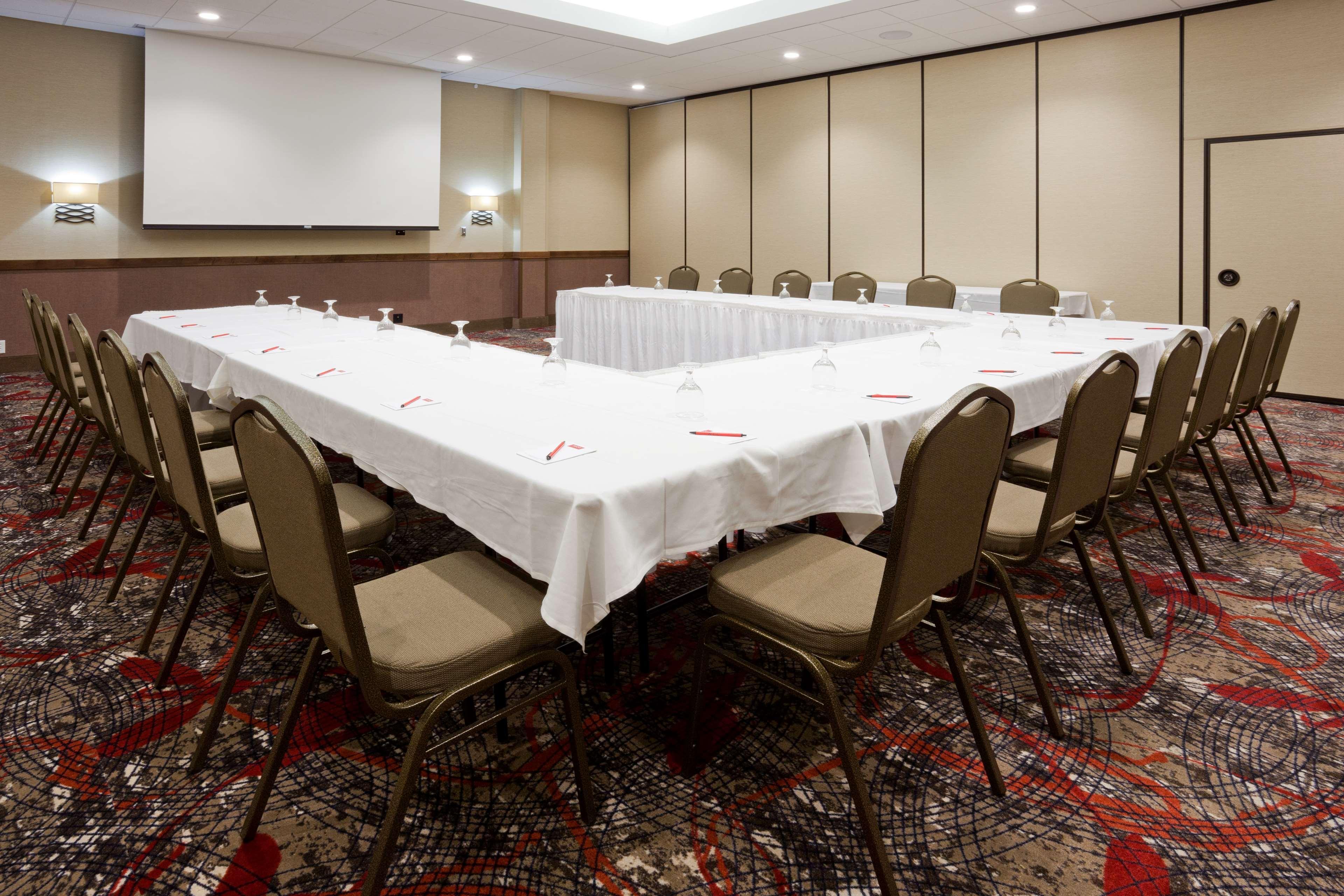 Best Western Plus Willmar Bagian luar foto
