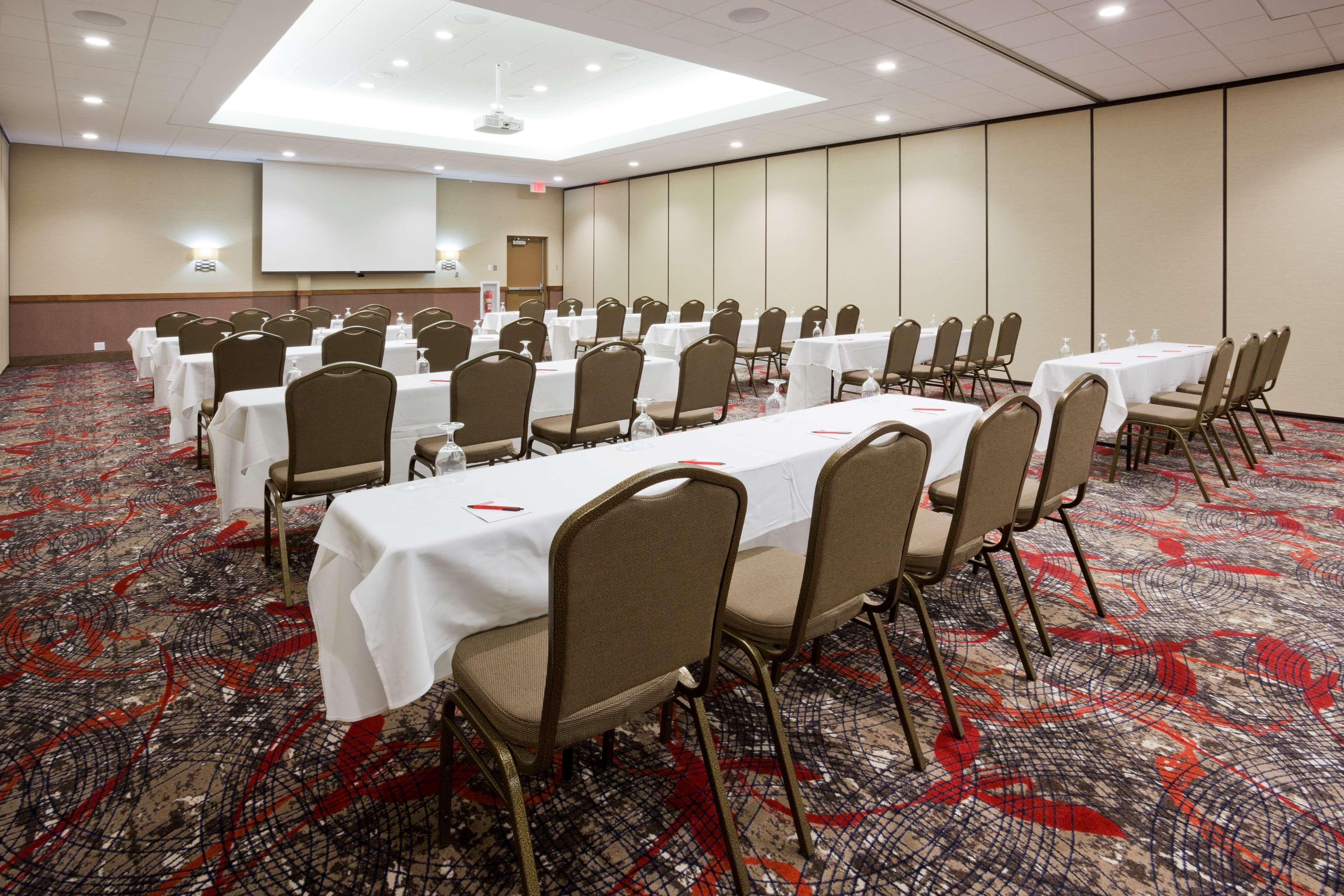 Best Western Plus Willmar Bagian luar foto