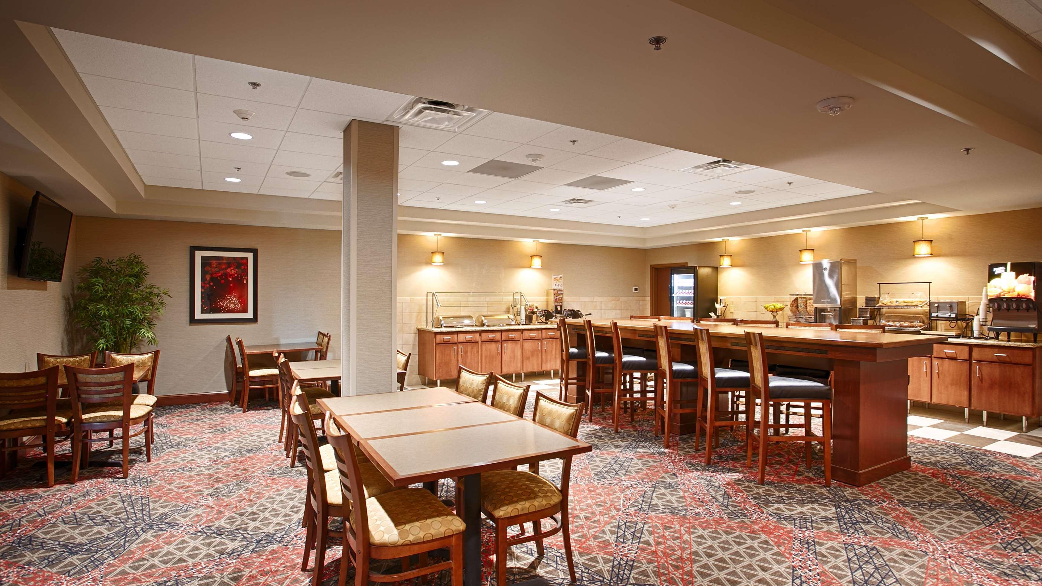 Best Western Plus Willmar Bagian luar foto